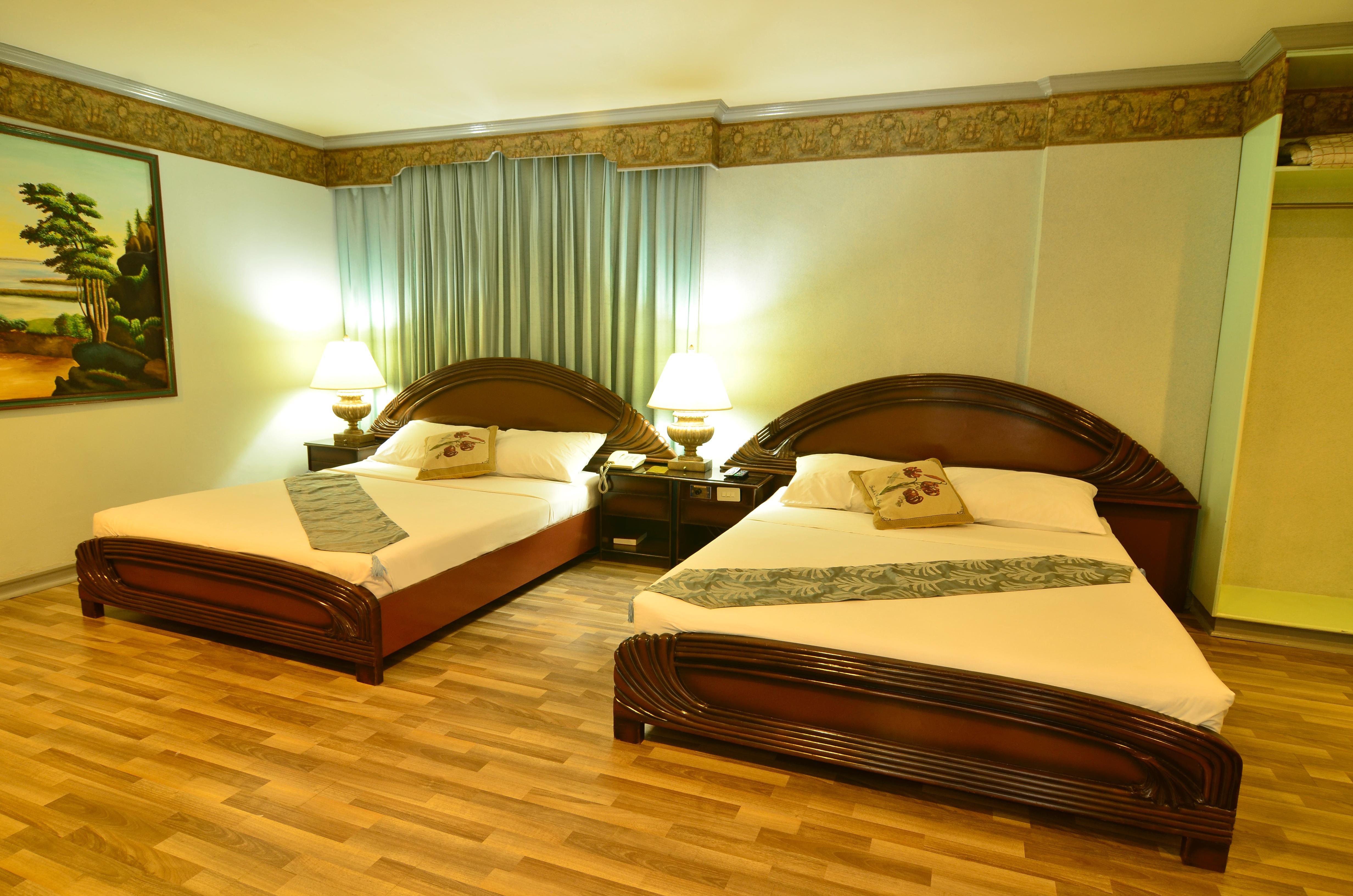Holiday Plaza Hotel Cebu Eksteriør billede